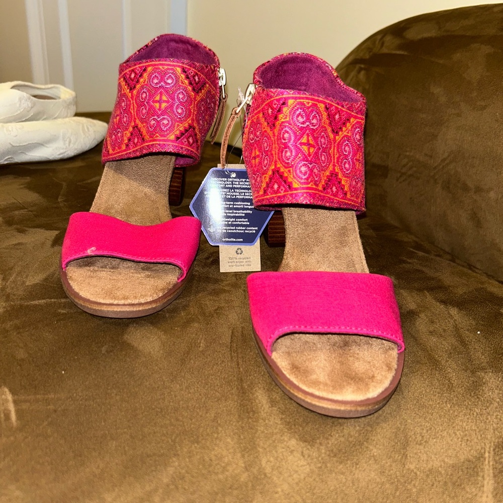COPY - toms heels